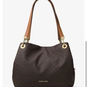 Michael kors raven logo bag Like New